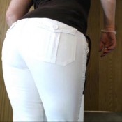 loud farts in white jeans hd cosmicgirl