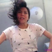 peteuse shits in your face hd