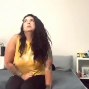 pooping on the bed drea_xoxo