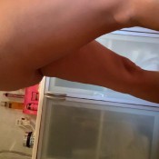 hold it in hd kinkycat