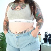 bubbly farts in denim shorts hd sugarbootycb