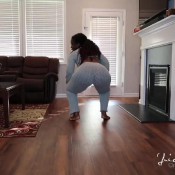 bigbootyjd styrofoam box shitting in the livingroom with shit talking