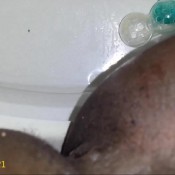 shitting and pissing on coke cans at work! including bonus clip! hd scatlover72 scarlett marie