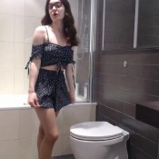 tights and glasses pee hd lola rae uk