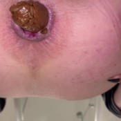 Maiden_myra HD Poop