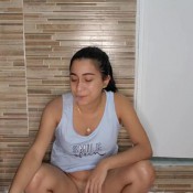 Lauracolin Cago En La Mica Laura Colin