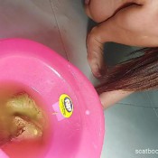 Sarathonson Smelling My Stunk Shit._