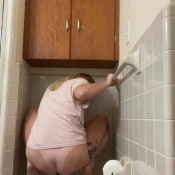 Candycustomtv Squatting Backwards In Fetal Position On Toilet