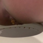 Welovedee Toilet Release Queen Dee