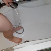 Xobunnyxox Shitting While Taking A Bath
