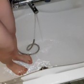 Xobunny3 Theres A Shit In My Bath Water XOBunnyXox