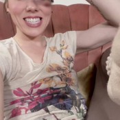 Janira Wolfe Look On My Socks