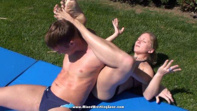 mixedwrestlingzone diazervavscameron