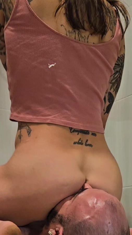 Piss, Farts And Shit For Spoiled Slaveboy Mistress Hazel